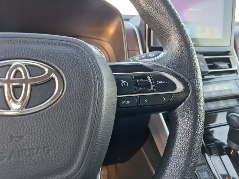 2024 Toyota Innova GL HEV 