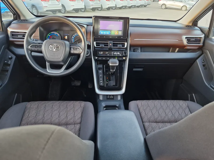 2024 Toyota Innova GL HEV 