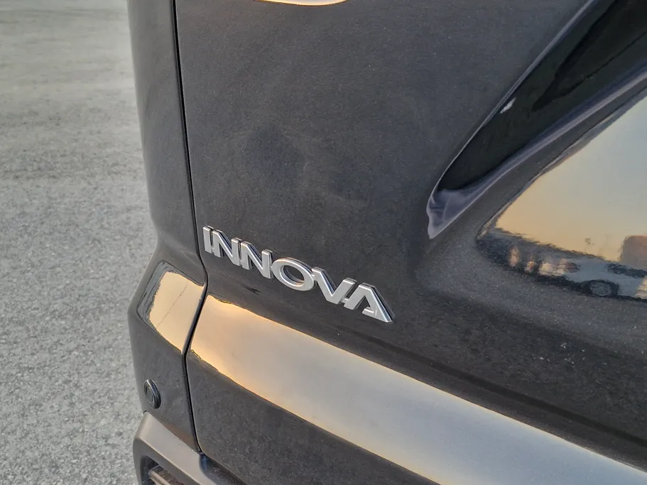 2024 Toyota Innova GL HEV 