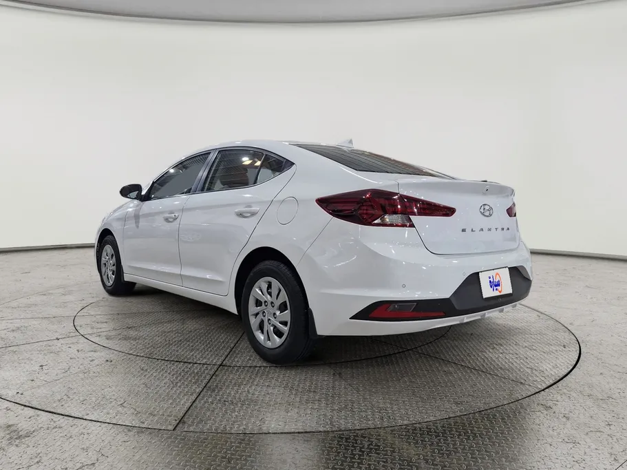 2020 Hyundai Elantra GL 