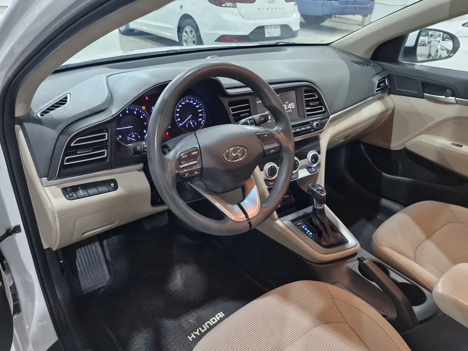 2020 Hyundai Elantra GL 