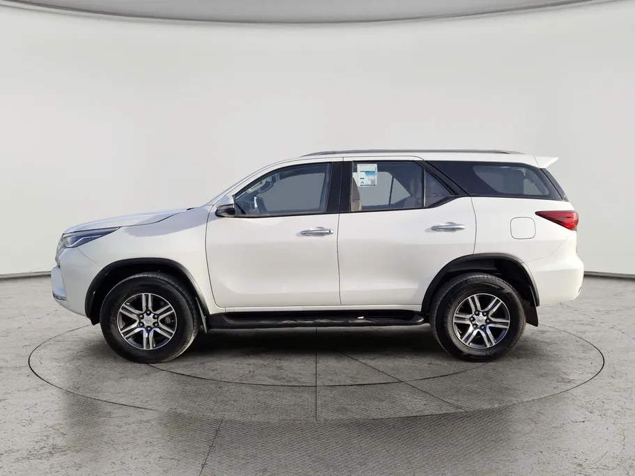 2022 Toyota Fortuner GX 