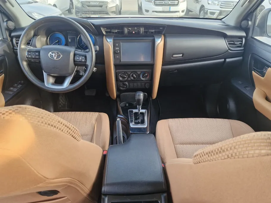 تويوتا فورتشنر GX 2022 