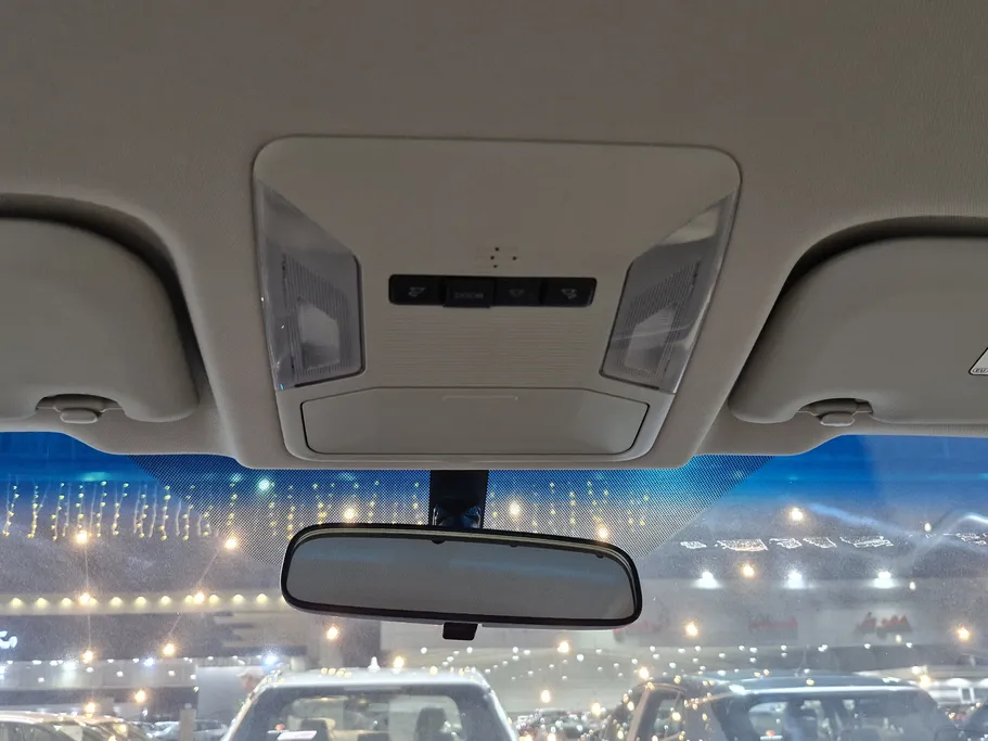 تويوتا راف فور LE 2023 