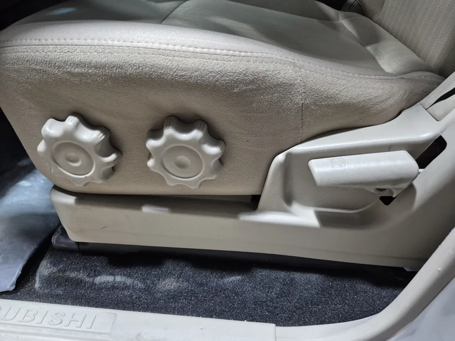 ميتسوبيشي باجيرو GLS 5Doors 2020 