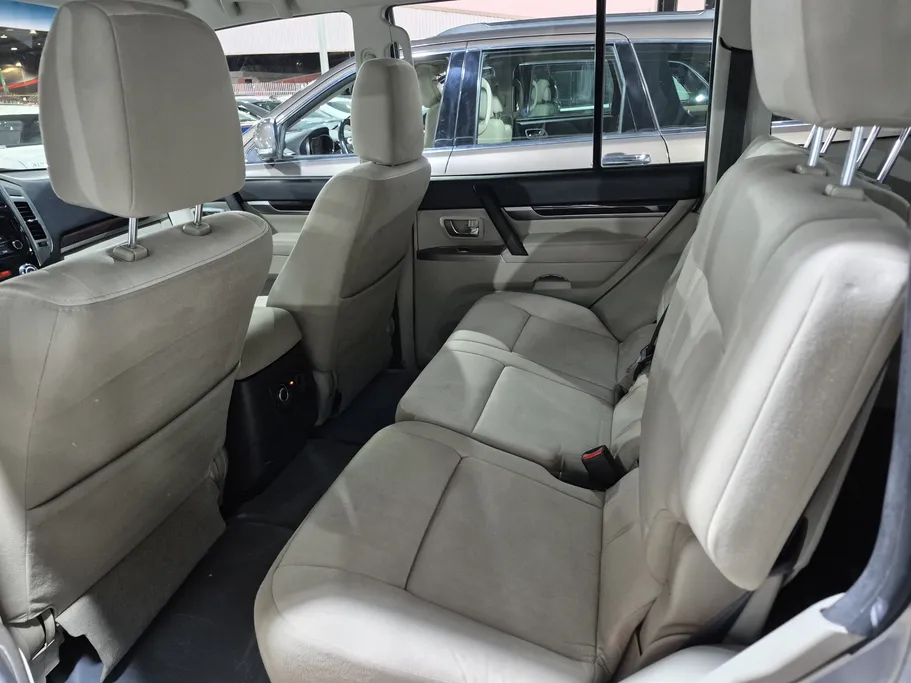 ميتسوبيشي باجيرو GLS 5Doors 2020 