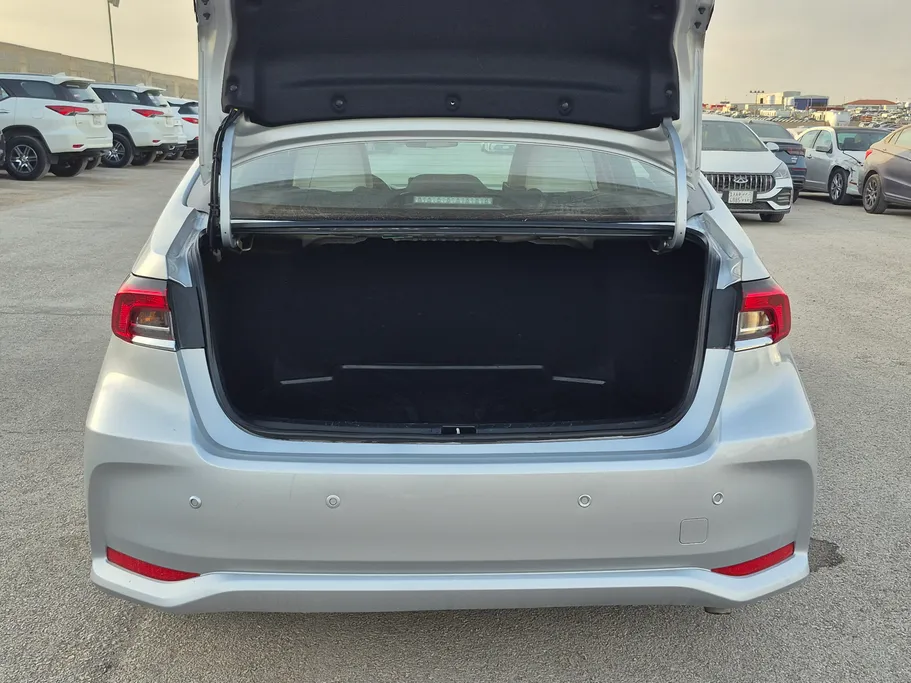 تويوتا كورولا XLI 2023 