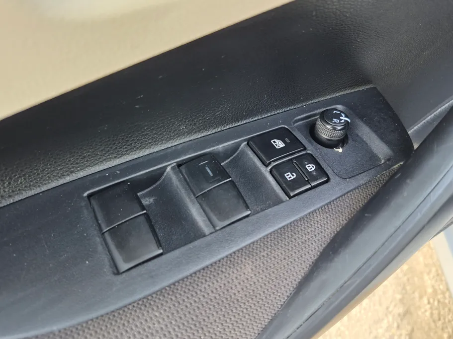 تويوتا كورولا XLI 2023 