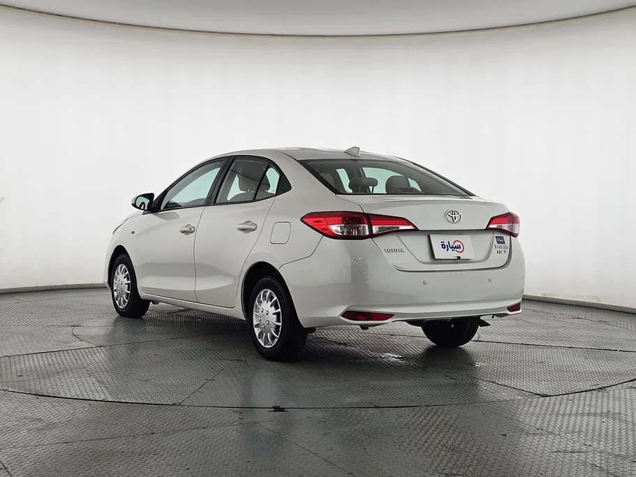 تويوتا يارس Y 2019 