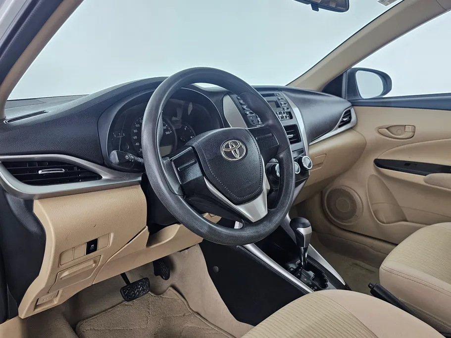 تويوتا يارس Y 2019 