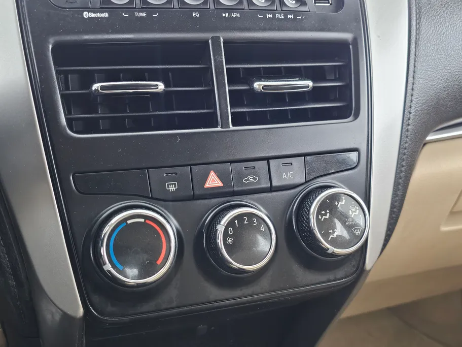 تويوتا يارس Y 2019 