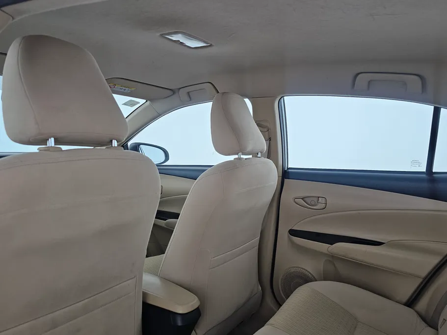 تويوتا يارس Y 2019 