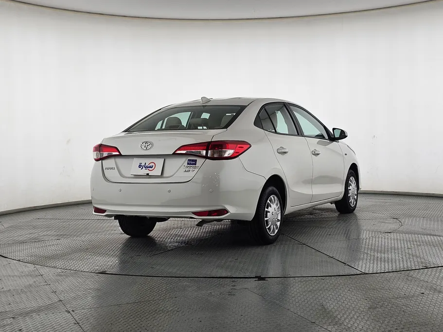 تويوتا يارس Y 2019 