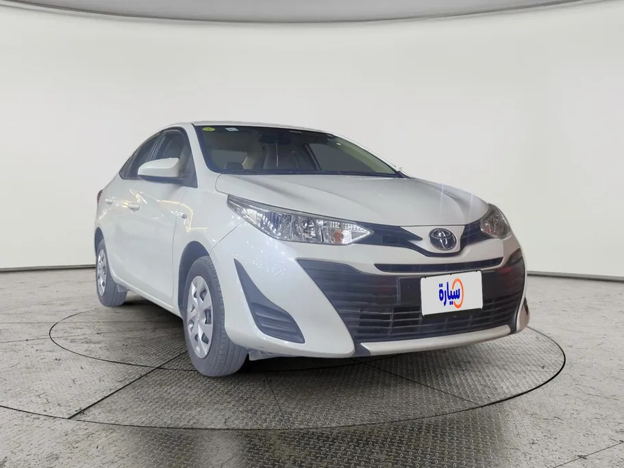2019 Toyota Yaris  Y 