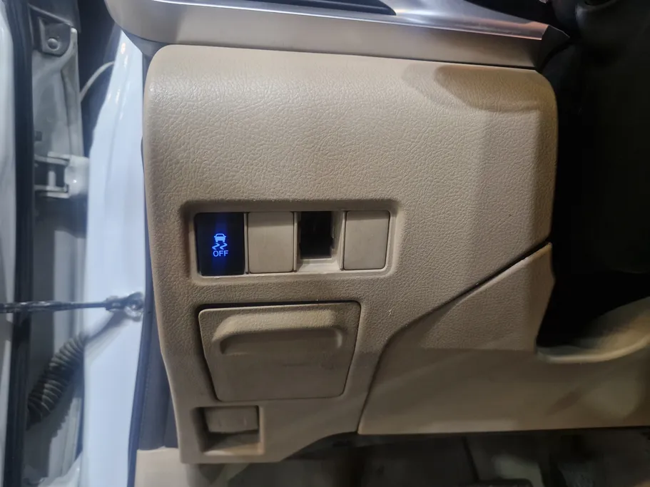 2019 Toyota Yaris  Y 