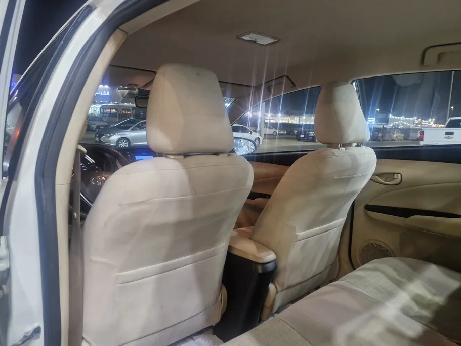 2019 Toyota Yaris  Y 