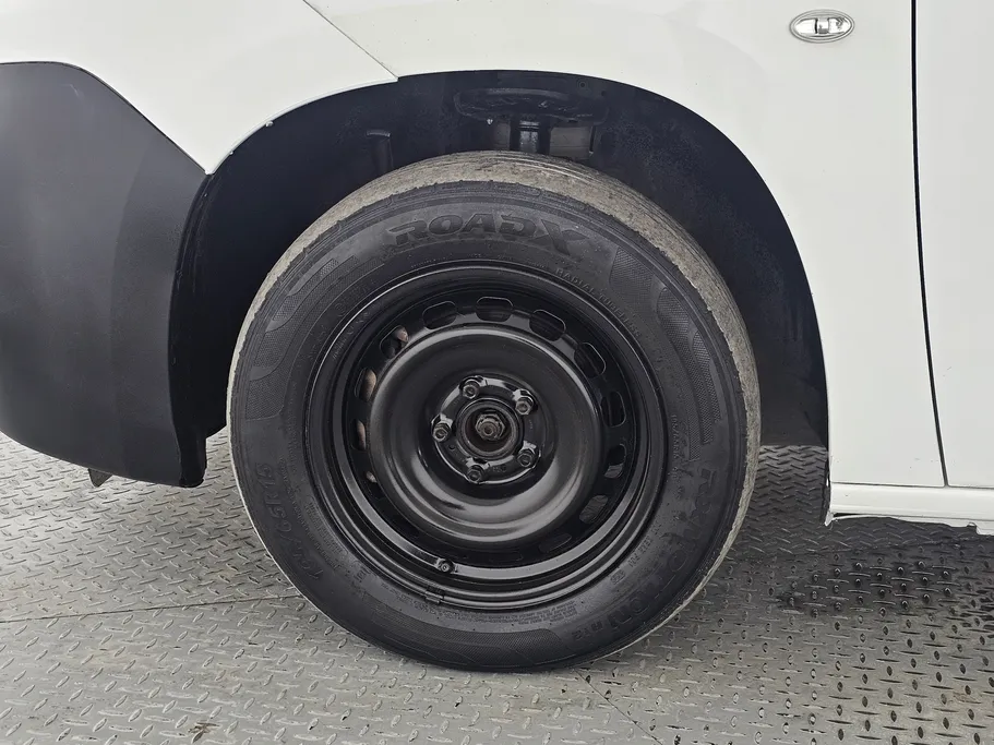 بيجو بارتنر Short van 2022 