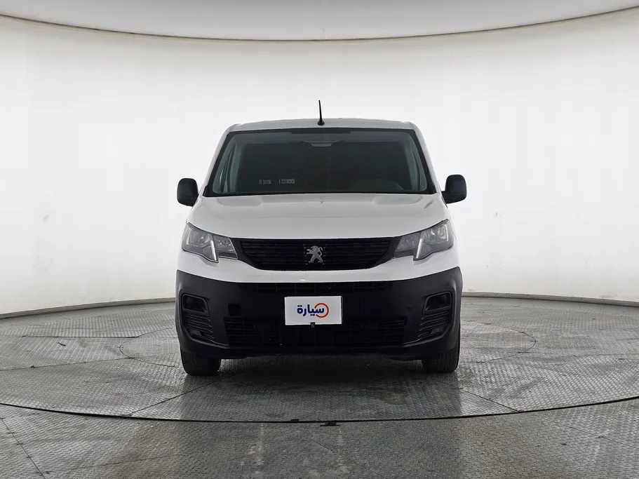 بيجو بارتنر Short van 2022 