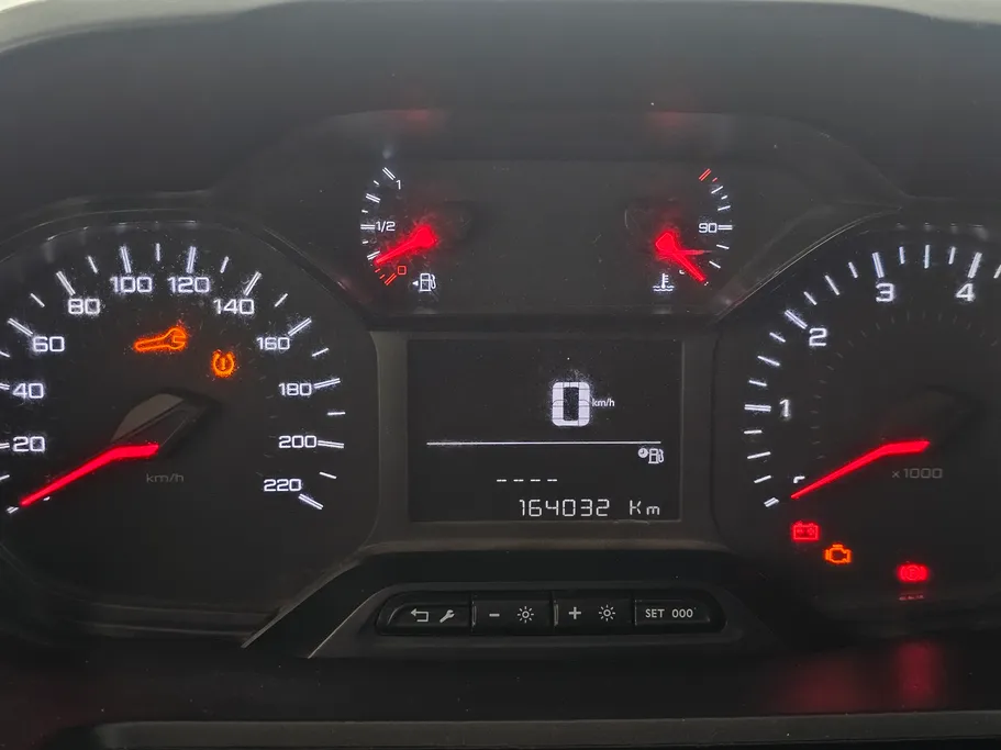 بيجو بارتنر Short van 2022 