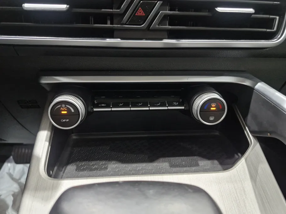 2023 Geely Coolray Basic GS 