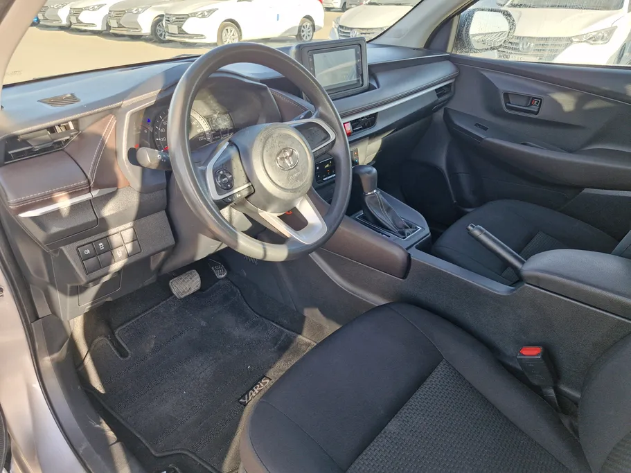 تويوتا يارس Y 2023 