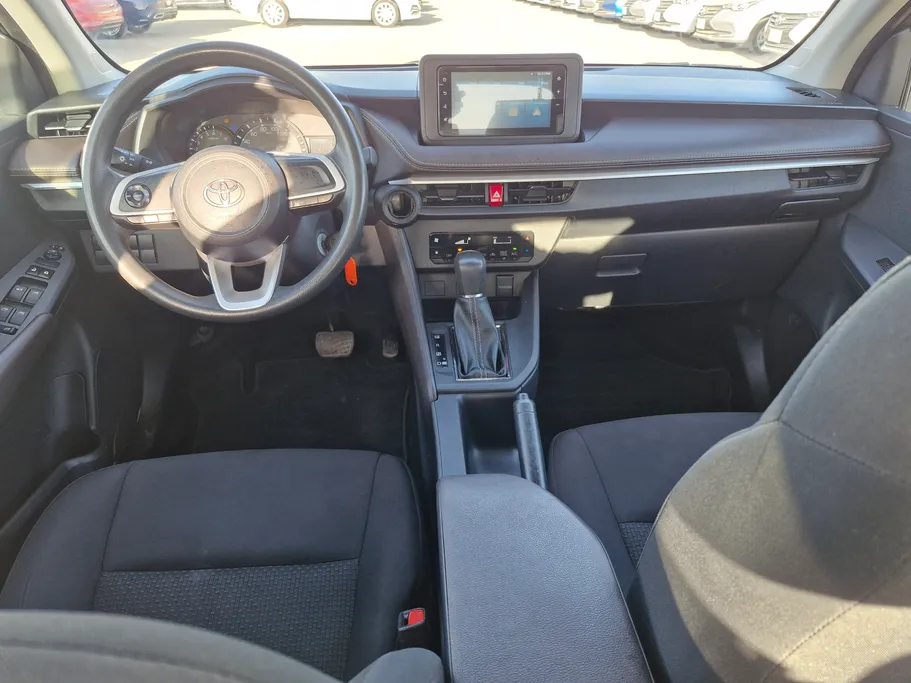 تويوتا يارس Y 2023 