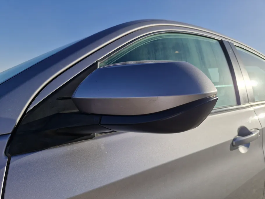 تويوتا يارس Y 2023 