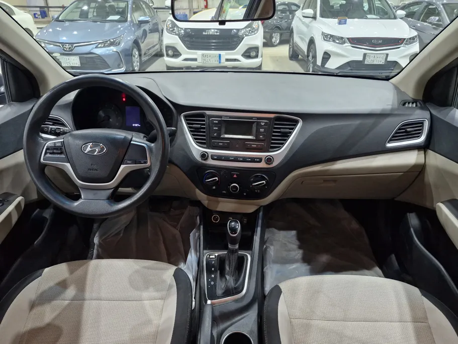 2023 Hyundai Accent Fleet 