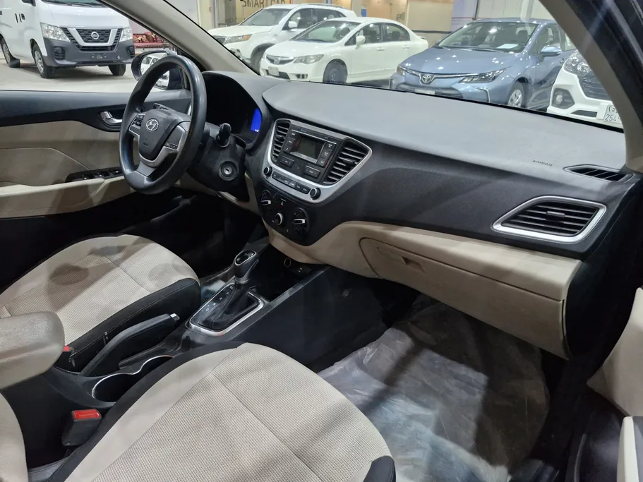 2023 Hyundai Accent Fleet 