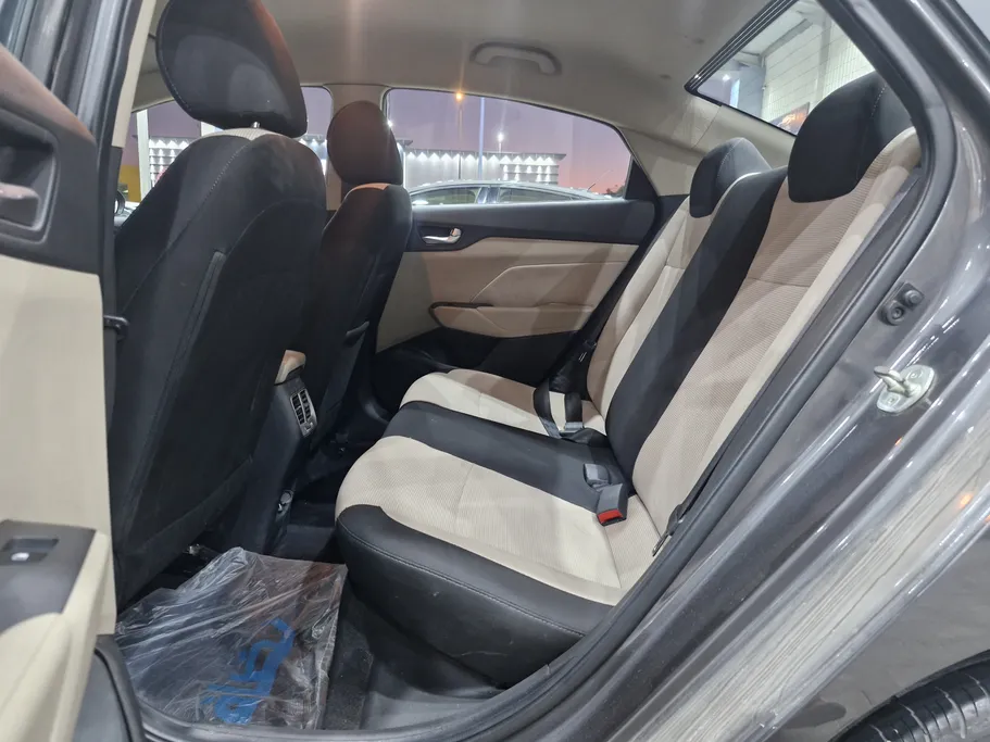 2023 Hyundai Accent Fleet 