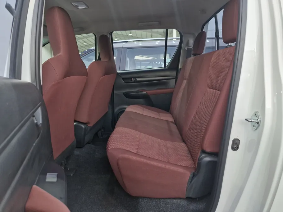 2022 Toyota Hilux GL DSL 