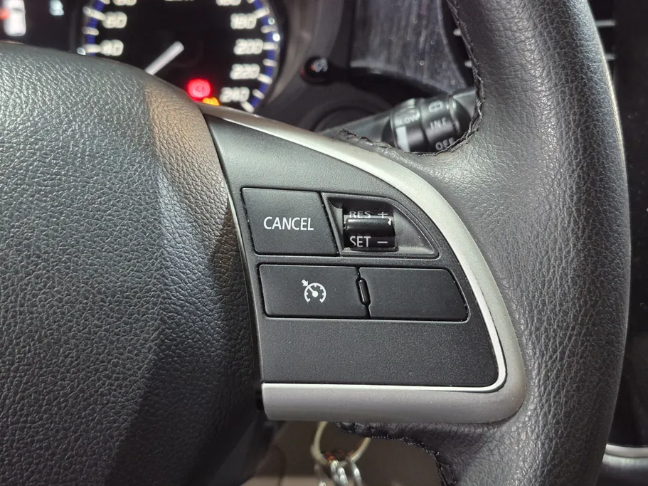 ميتسوبيشي اوتلاندر CLS 2020 