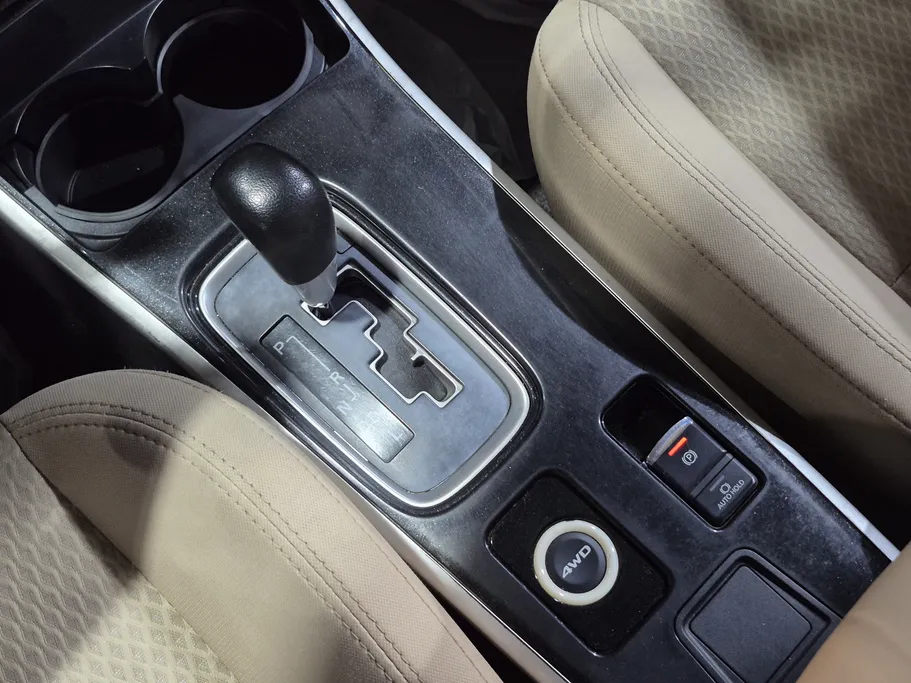 ميتسوبيشي اوتلاندر CLS 2020 