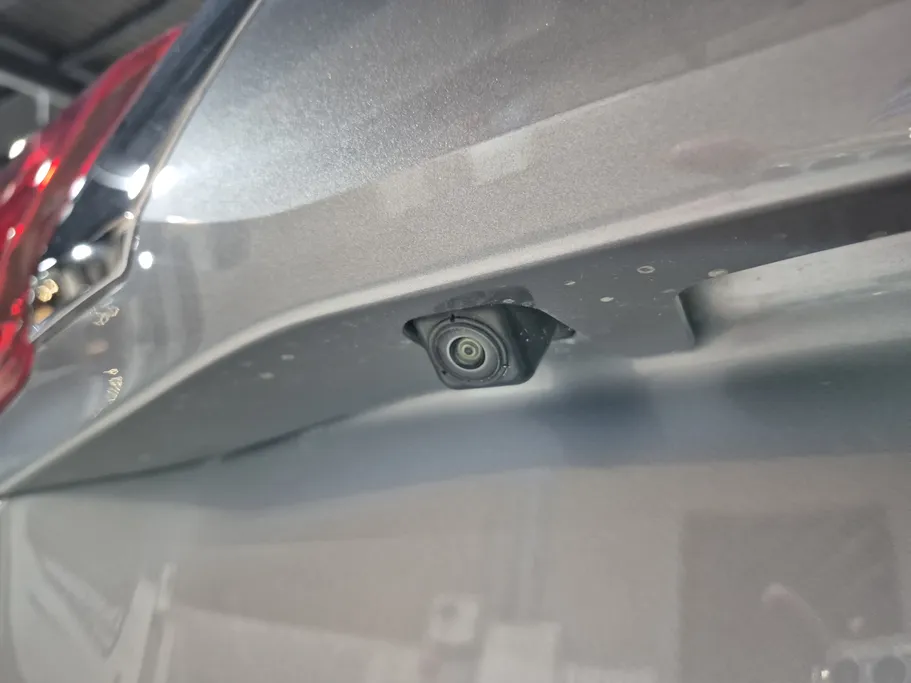 ميتسوبيشي اوتلاندر CLS 2020 