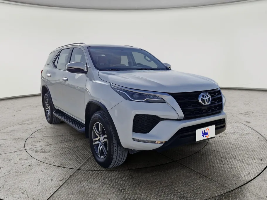 تويوتا فورتشنر GX 2022 