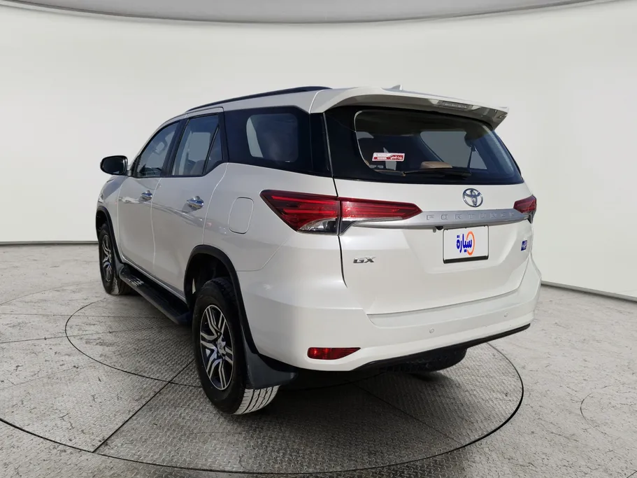 تويوتا فورتشنر GX 2022 