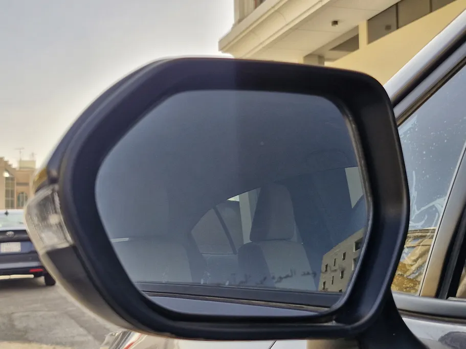 تويوتا كورولا XLI 2024 