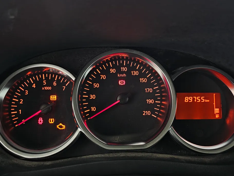 2022 Renault Docker Van بضاعة 