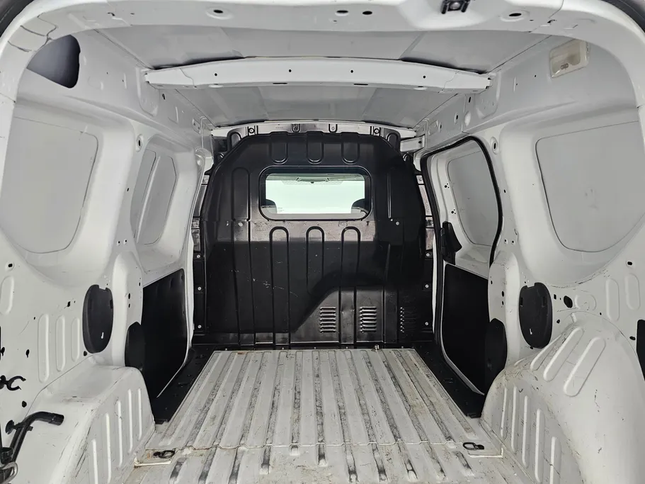 2022 Renault Docker Van بضاعة 