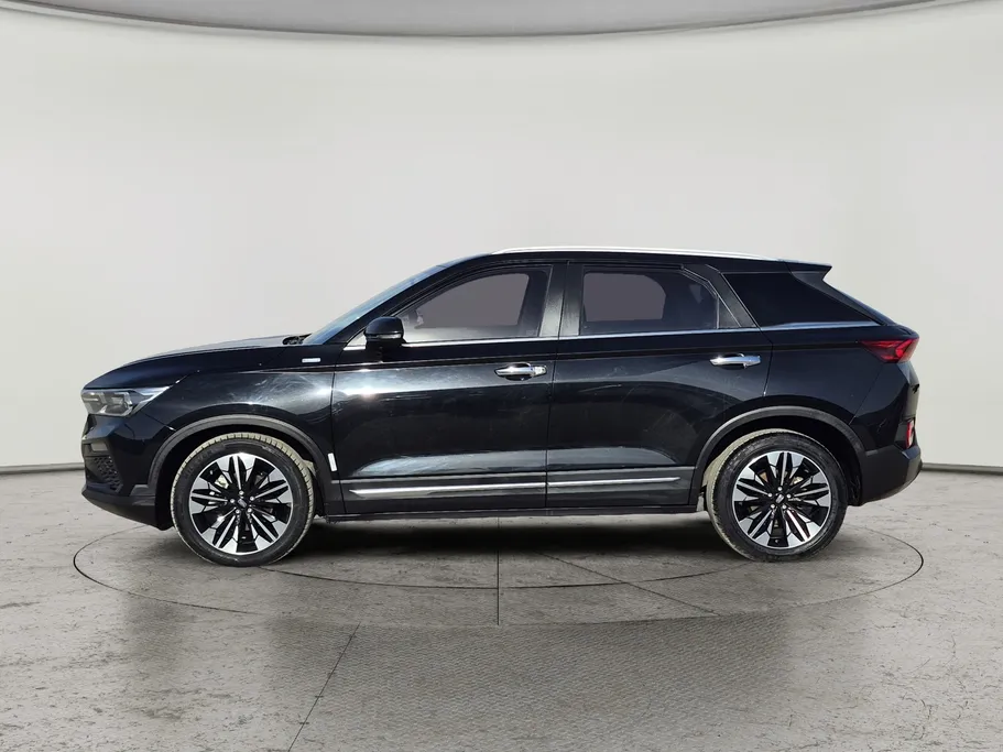 2023 FAW Bestune T77  