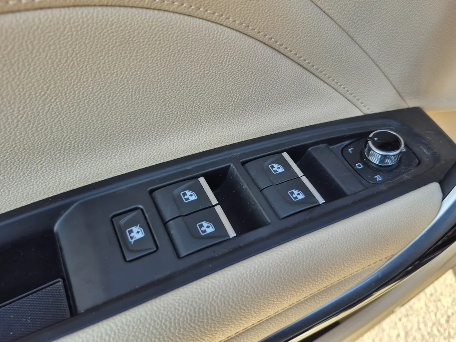 2023 FAW Bestune T77  