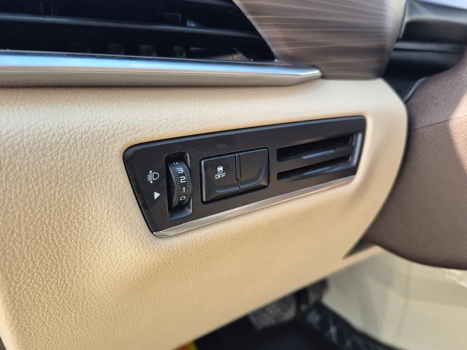 2023 FAW Bestune T77  