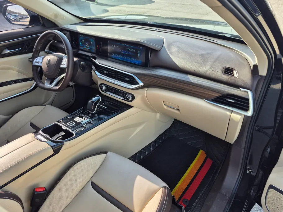 2023 FAW Bestune T77  