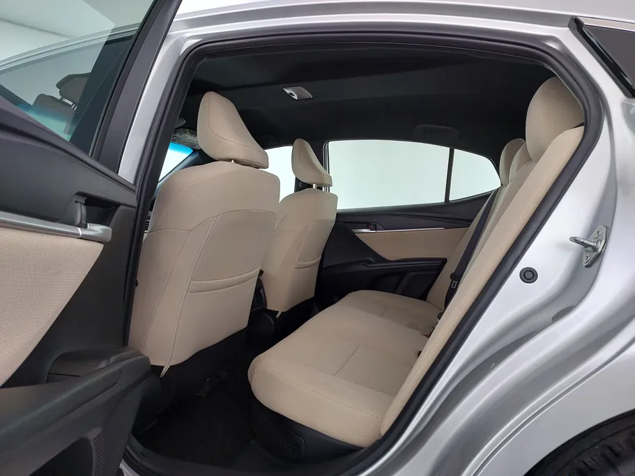 2025 Toyota Camry  E HEV 