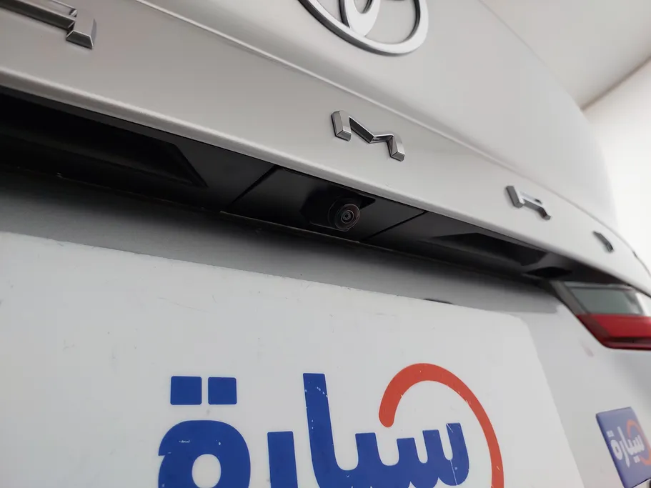 2025 Toyota Camry  E HEV 