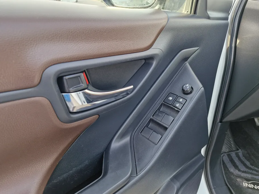 2024 Toyota Innova GL HEV 