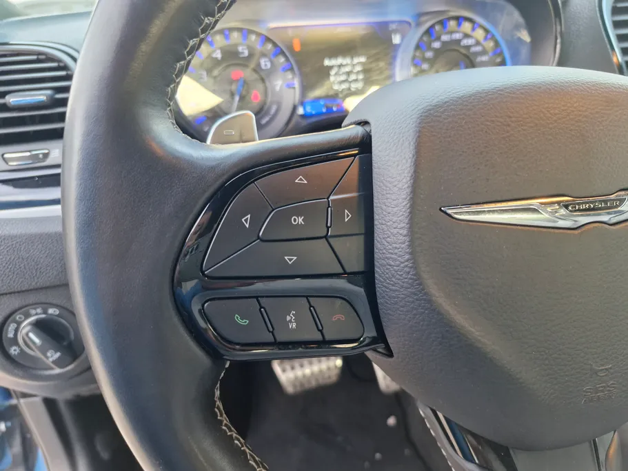 كرايسلر 300 S 2021 