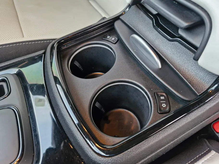 كرايسلر 300 S 2021 