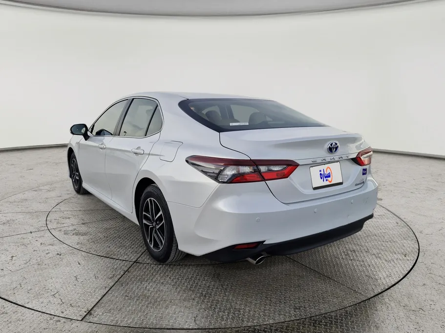 2022 Toyota Camry  LE HEV 