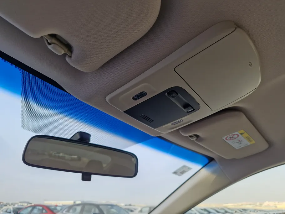 2022 Toyota Camry  LE HEV 